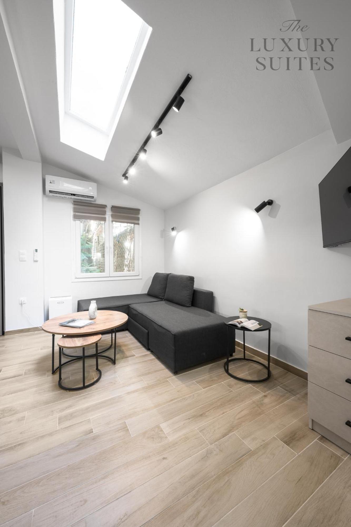 Daire Vesper Apartments, The Luxury
